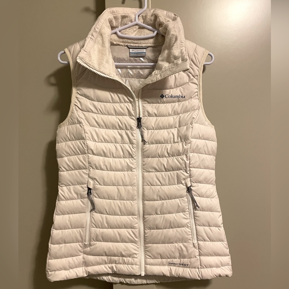 New Sleeveless Columbia puffer vest XS size